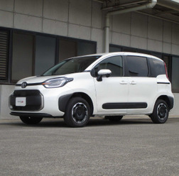 DEVIDE UP210 TOYOTAシエンタ用実装例