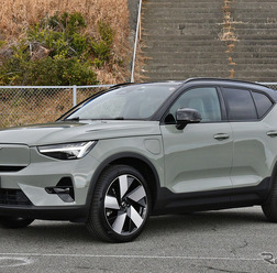 ボルボ XC40リチャージ アルティメイト