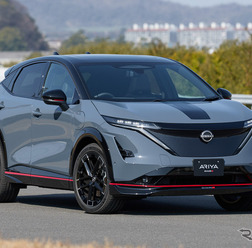 日産 アリアNISMO
