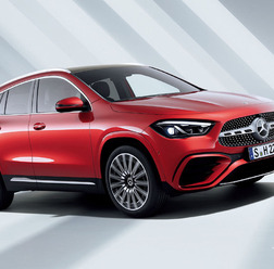 メルセデスベンツ GLA180