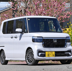 ホンダ N-BOX カスタム