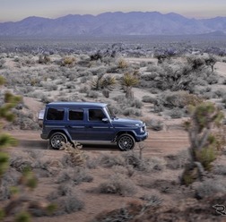 メルセデスベンツGクラス改良新型（G500 Mnufactur）