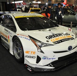 トヨタ プリウス apr GT(東京オートサロン16)