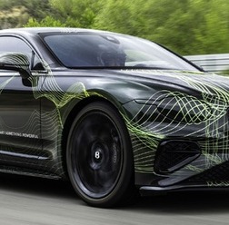 ベントレー・コンチネンタル GT 新型のプロトタイプ