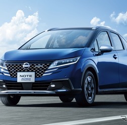日産ノート AUTECH CROSSOVER