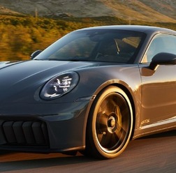 ポルシェ 911 カレラGTS 改良新型
