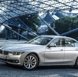 BMW 330e