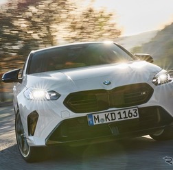 BMW 1シリーズ 新型で最強の『M135i』、その中身とは［詳細画像］