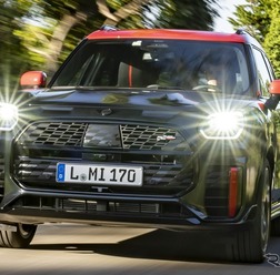 MINI ジョンクーパー・ワークス・カントリーマン 新型