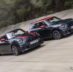 MINIの3ドアハッチバックとコンバーチブル「JCW」改良新型