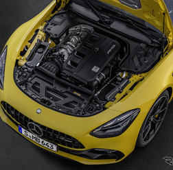 メルセデスAMG GT43 クーペ 新型