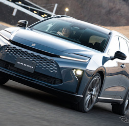 トヨタ クラウンエステート PHEV(プロトタイプ)