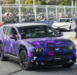 Honda 0 SUV…Red Bull Showrun × Powered by Honda