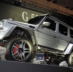 メルセデスベンツ G550 4x4 2（東京オートサロン16）