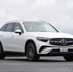 メルセデスベンツ GLC220d Core