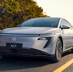 東風日産の新型EVセダン『N7』
