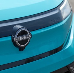 日産 リーフ 新型