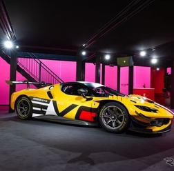 フェラーリ296 GT3 Evo