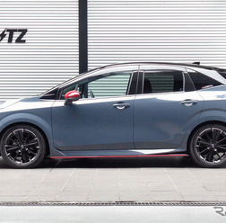 ブリッツ DAMPER ZZ-R　FSNE13オーラニスモ装着例（基準車高：フロント 13mmダウン / リア 12mmダウン）