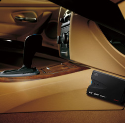 デンソー　スマホ連携ETC2.0対応車載器・DIU-A050