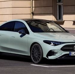 メルセデスベンツ『CLA』新型のハイブリッド