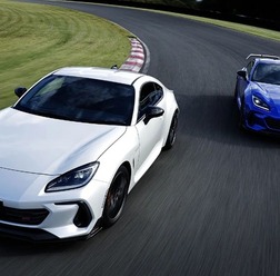 スバル BRZ の「STI Sport TYPE RA」
