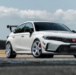 TE37 SAGA S-plus A.S.T. ブラッシュド × Honda シビック TYPE-R