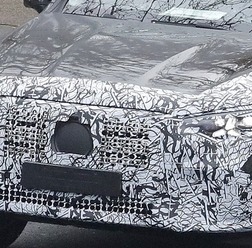 メルセデスベンツ GLC 改良新型のプロトタイプ