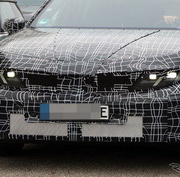 BMW M3 EV プロトタイプ