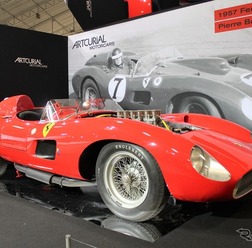 オークションで3207万5200ユーロで落札されたフェラーリ335Sスカリエッティ