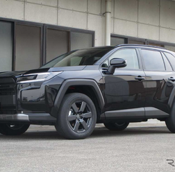 新型トヨタ『RAV4』を手軽にリフトアップ！ タナベのカスタム