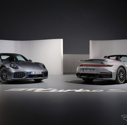 ポルシェ 911ターボS 新型