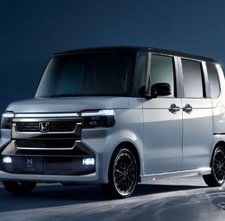 ホンダ『N-BOX CUSTOM』改良新型