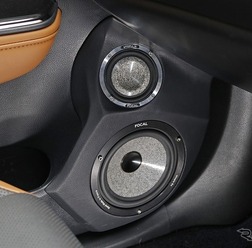 クラウンクロスオーバーが極上の音響空間に！ ベテランが選んだ究極スピーカー［Pro Shop インストール・レビュー］by サウンドステーション クァンタム　後編