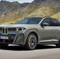BMW iX5