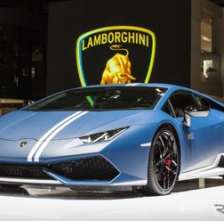 ランボルギーニ ウラカン LP610-4 アヴィオ