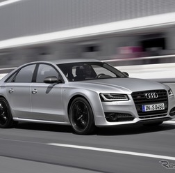 アウディ S8プラス