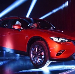 マツダ CX-4