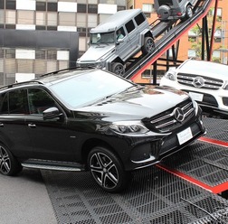 メルセデス AMG GLE 43 4マチック