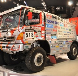 日野レンジャー ダカールラリー2014参戦車(東京モーターショー15)