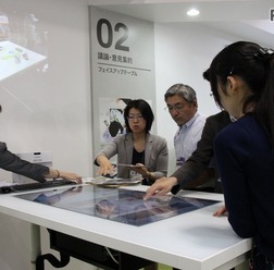 イトーキ「Face Up Table(フェイスアップテーブル)」