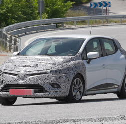 ルノー ルーテシア 改良新型 スクープ写真
