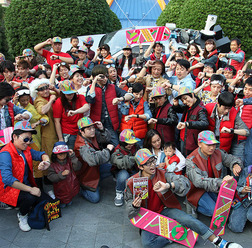 2015年10月21日午後4時29分 ゲスト集結