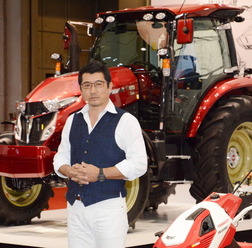 KEN OKUYAMA DESIGNの奥山清行代表