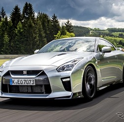 日産 GT-R 2017モデル