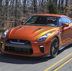 日産 GT-R の2017年型