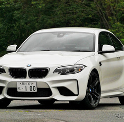BMW M2クーペ