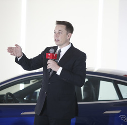 イーロン・マスクCEO