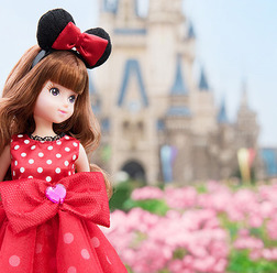 「東京ディズニーリゾート ファッションドール」