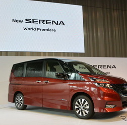 日産自動車 次期型 セレナ